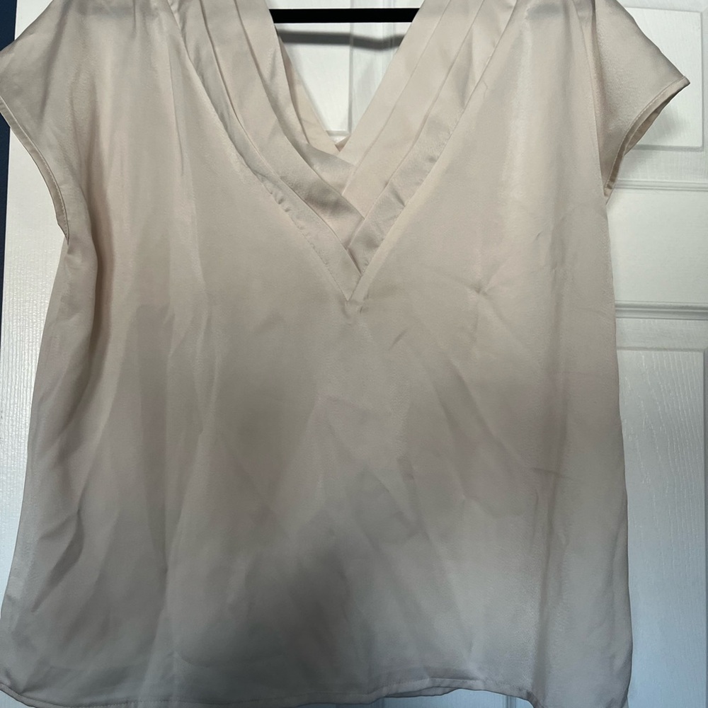 Women's V-Neck Cap Sleeve Top - Cream